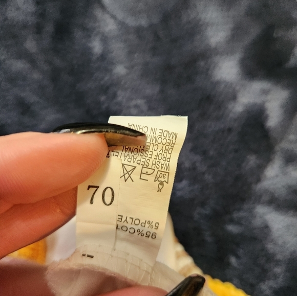 Baby girl Rainbow onsie size 6-12 months - Picture 6 of 7